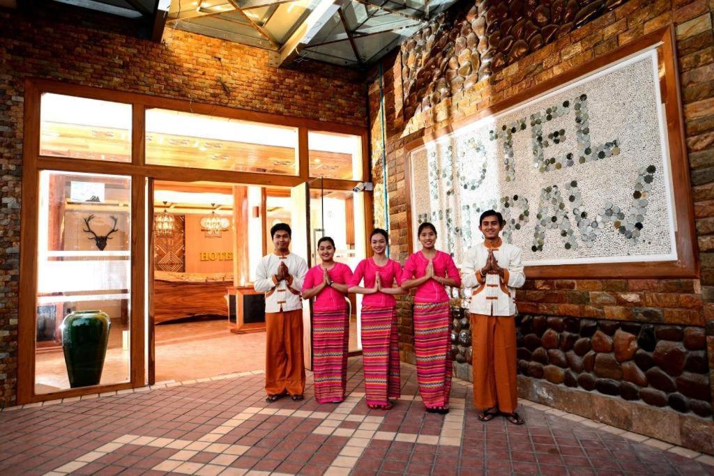 Hotel Thipaw Hsipaw Bagian luar foto