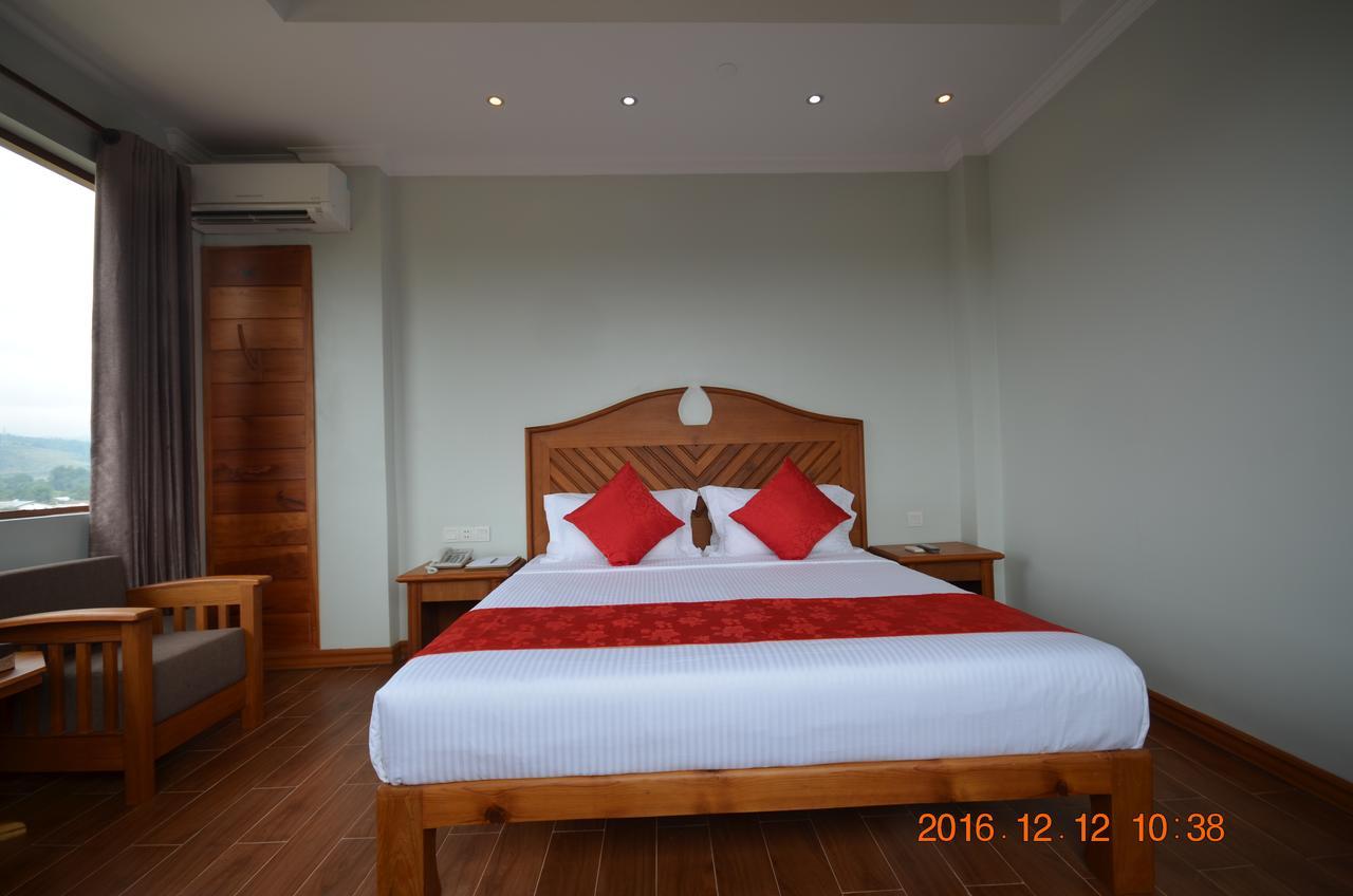 Hotel Thipaw Hsipaw Bagian luar foto